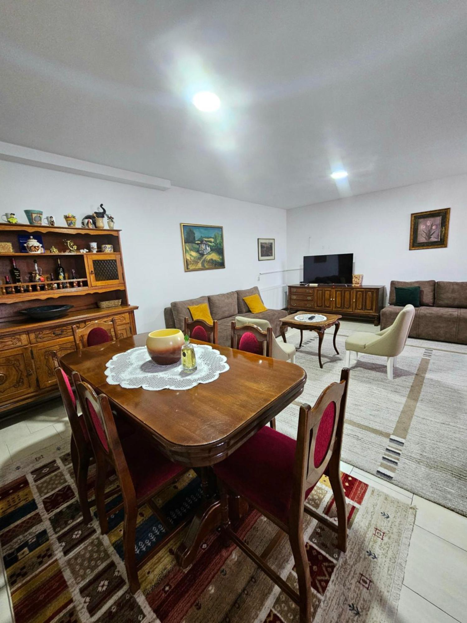 Kremna Apartman Juga מראה חיצוני תמונה
